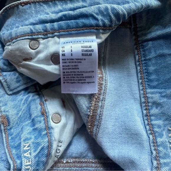 American Eagle Light wash straight wide leg Jeans - Picture 6 of 8